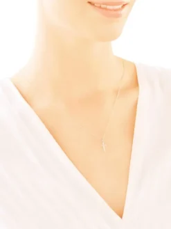 Sale Apart Zawieszka z białego złota z brylantem - krzyż - 0,006 ct - próba 375
