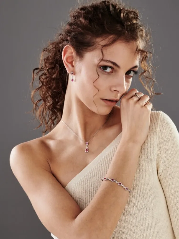 Discount Apart Zawieszka z białego złota z brylantami i rubinami - próba 585