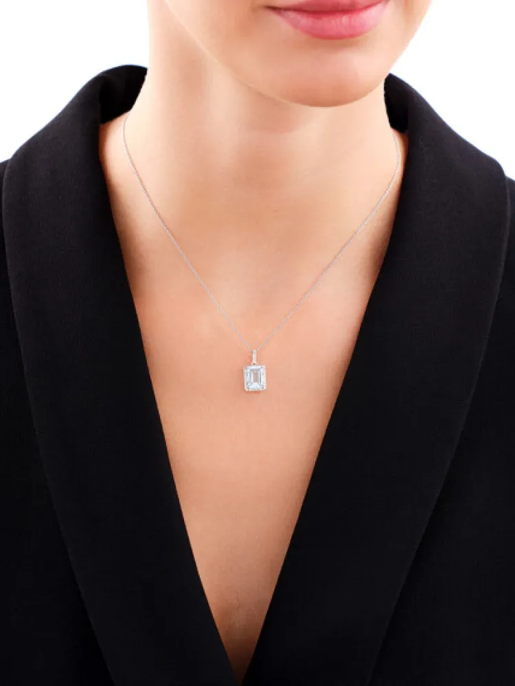 Apart Zawieszka z białego złota z diamentami i topazem Sky Blue - próba 585< Zawieszki