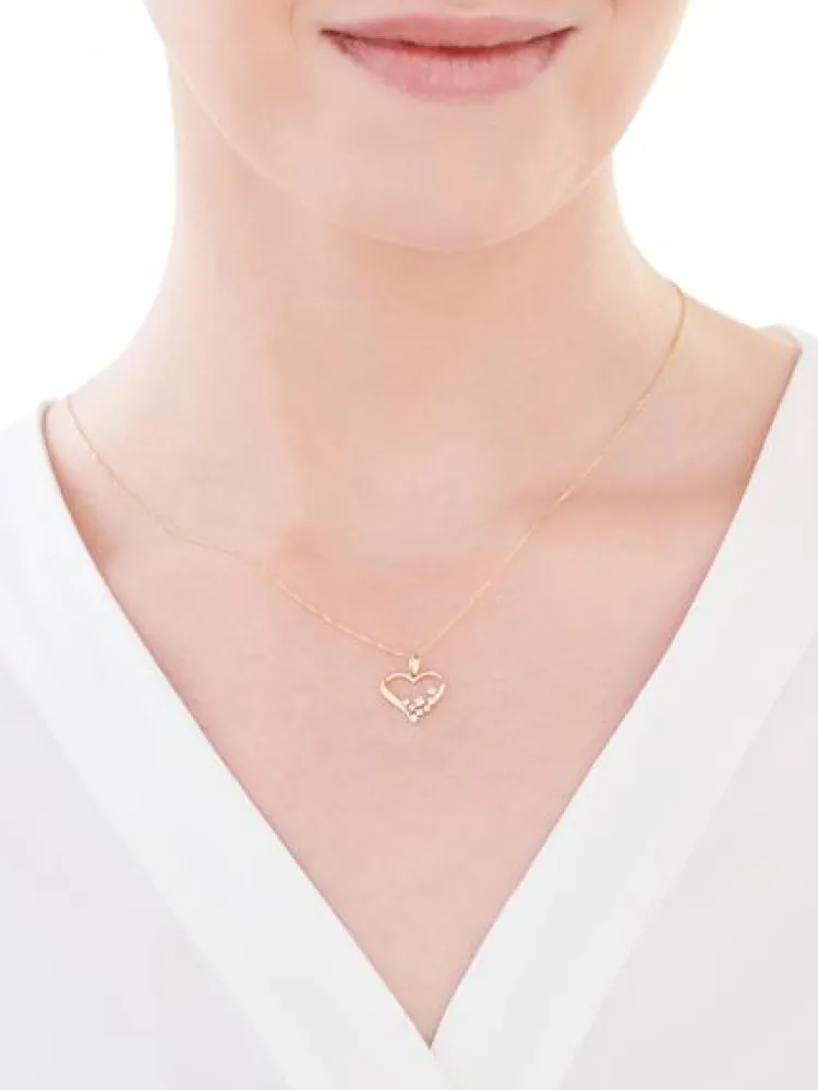 Apart Zawieszka z żółtego złota z brylantami - serce - 0,12 ct - próba 585< Zawieszki
