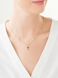 Apart Zawieszka z żółtego złota z czarnymi brylantami - krzyż - 0,10 ct - próba 375< Zawieszki