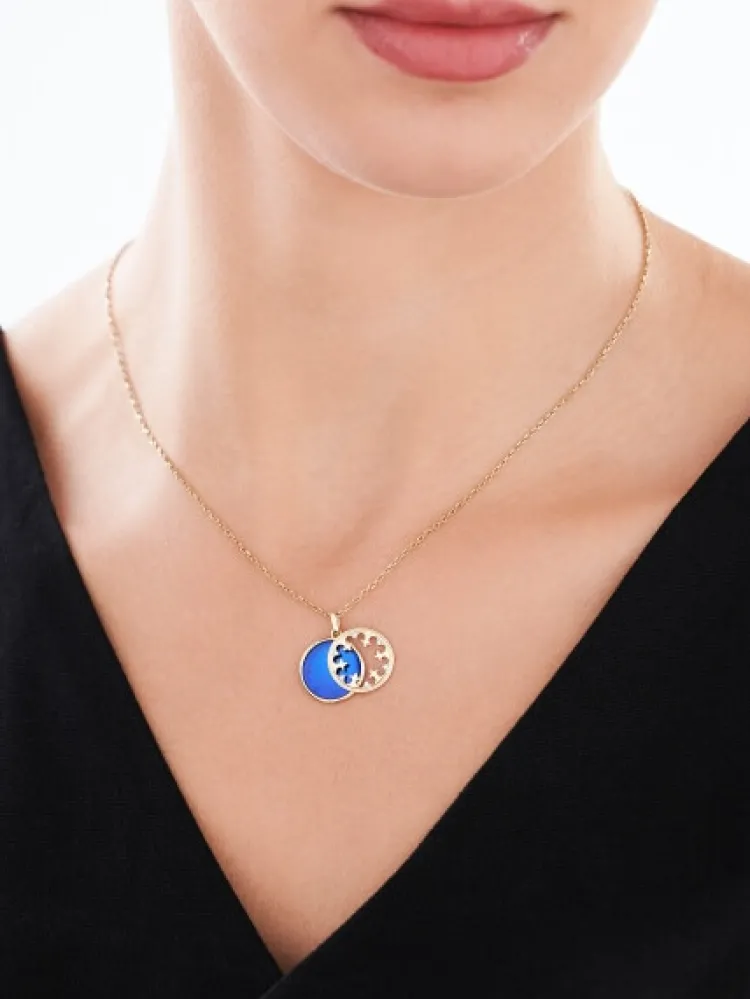Apart Zawieszka z żółtego złota z diamentami i emalią - rozeta - 0,01 ct - próba 375< Zawieszki