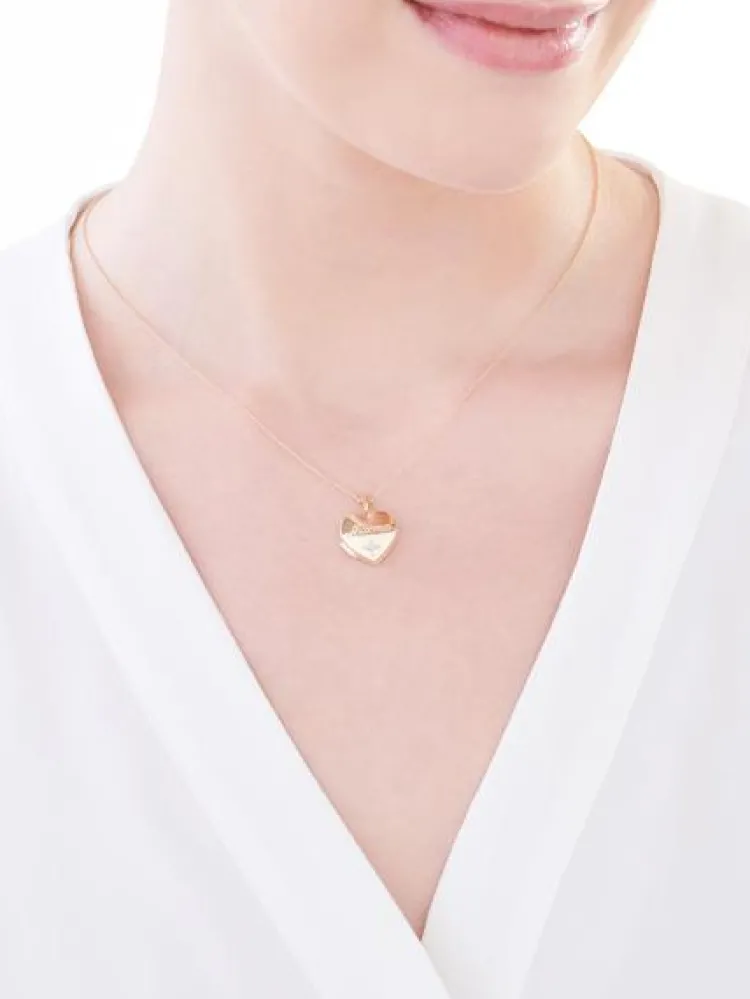 Apart Zawieszka z żółtego złota z diamentem - puzderko - serce, mama - 0,005 ct - próba 375< Wszystkie