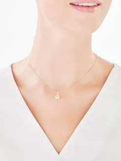Apart Zawieszka z żółtego złota z diamentem - 0,005 ct - próba 375< Zawieszki
