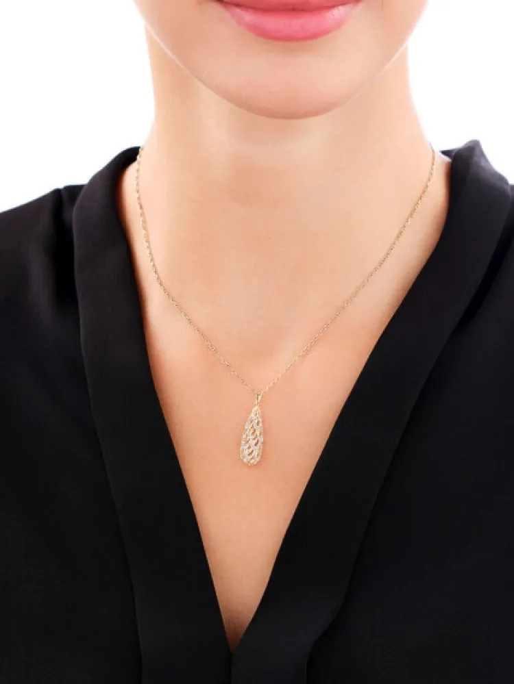 Outlet Apart Zawieszka z żółtego złota z diamentami - 0,05 ct - próba 585