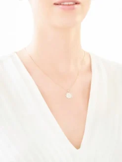 Apart Zawieszka z żółtego złota z diamentem - medalik Matka Boska Częstochowska - 0,003 ct - próba 585< Zawieszki