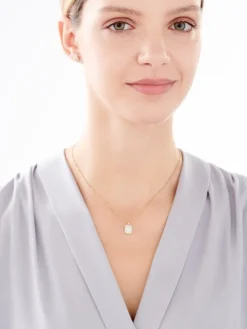 Apart Zawieszka z żółtego złota z diamentami - 0,40 ct - próba 585< Zawieszki