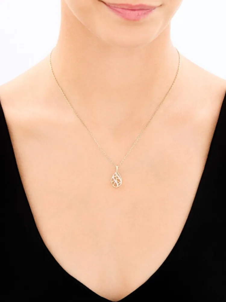 Sale Apart Zawieszka z żółtego złota z diamentami - 0,07 ct - próba 585