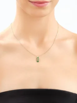 Sale Apart Złota zawieszka z malachitem syntetycznym - paper clip