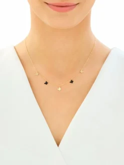 Sale Apart Złoty naszyjnik z onyksami syntetycznymi - motyle